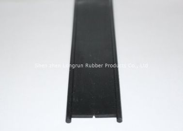 Parti di gomma di precisione della striscia di EPDM utilizzate nel dispositivo di pulizia del vetro, lunghezza di 530mm